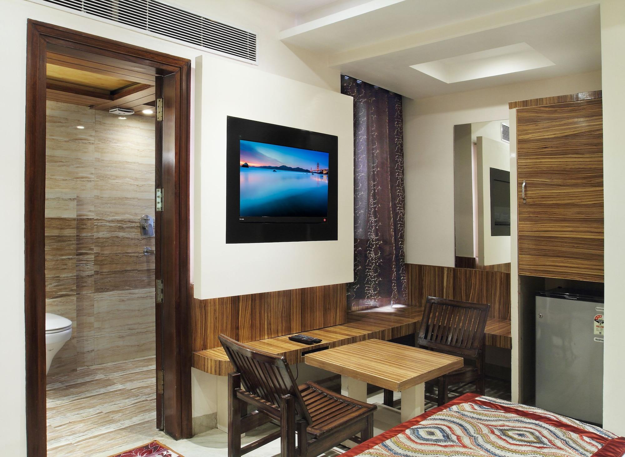 Hotel Hari Piorko New Delhi Exteriör bild