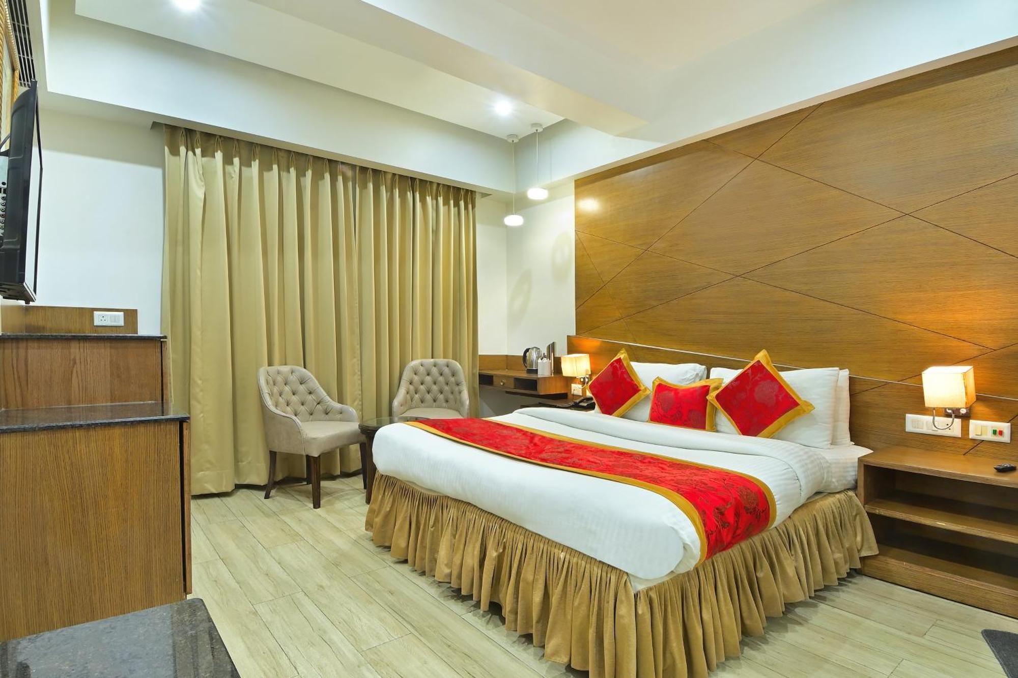 Hotel Hari Piorko New Delhi Exteriör bild